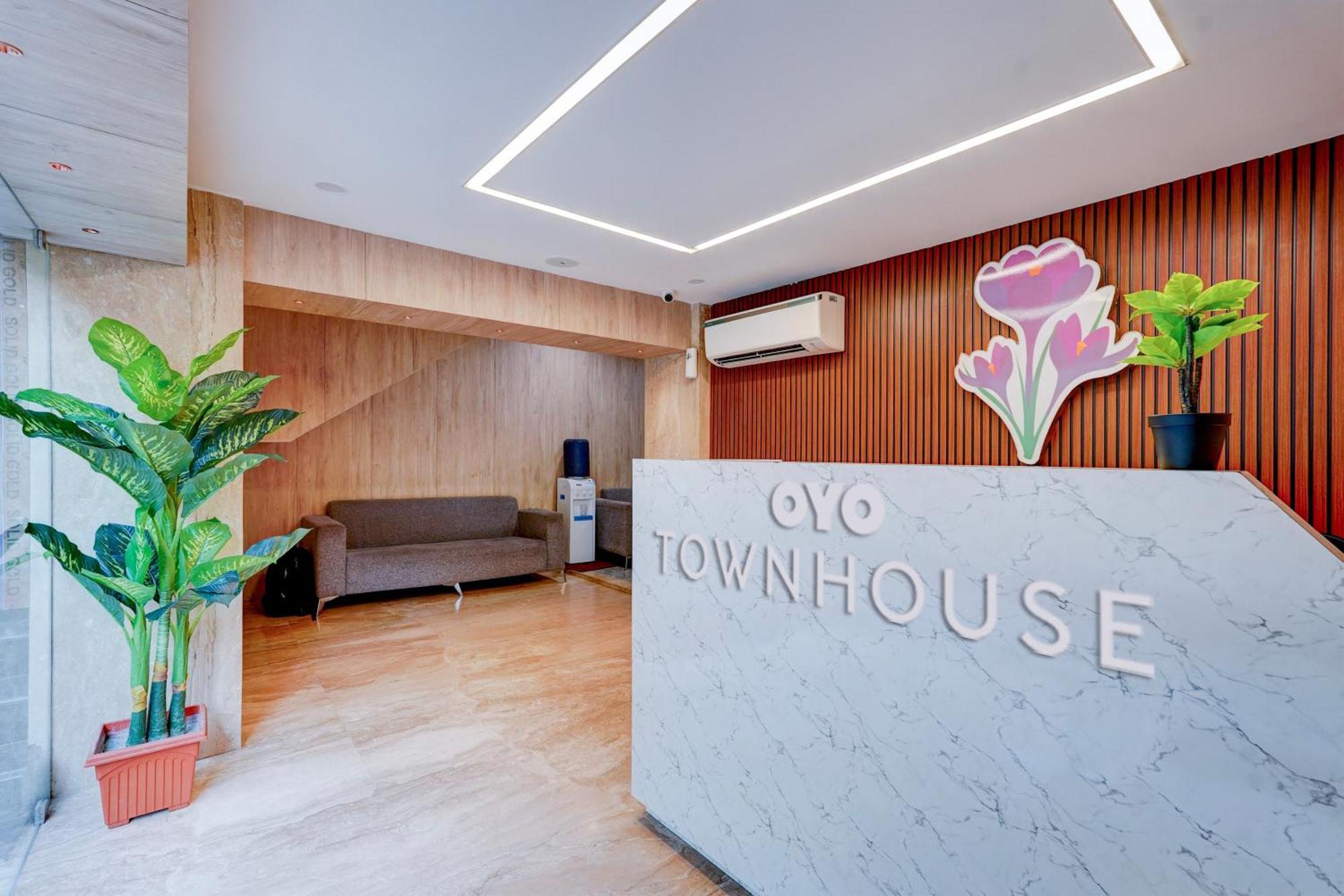 Townhouse Oriental Inn Ченай Екстериор снимка
